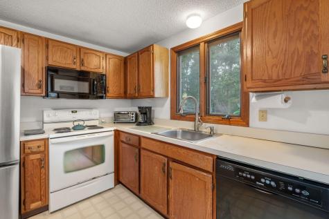 12 Eldridge Street Bourne MA 02532