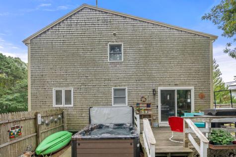 12 Eldridge Street Bourne MA 02532