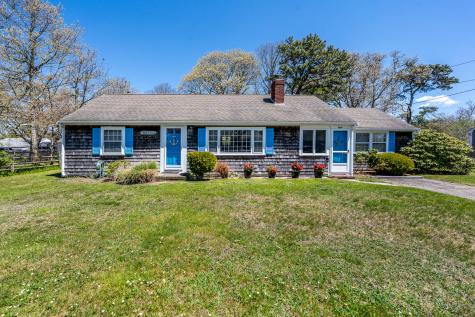 8 Folger Lane Dennis MA 02670