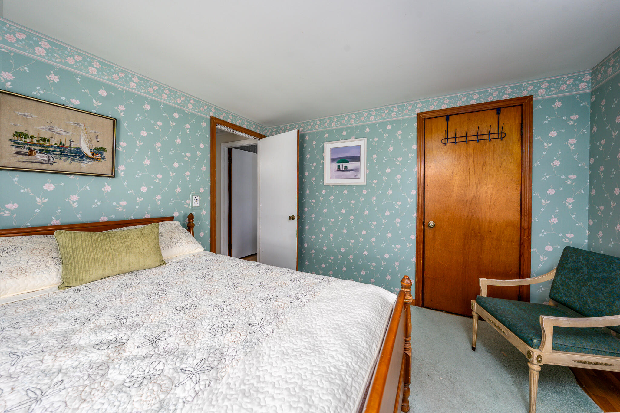 8 Folger Lane West Dennis MA 02670