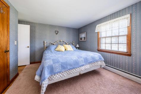 8 Folger Lane Dennis MA 02670