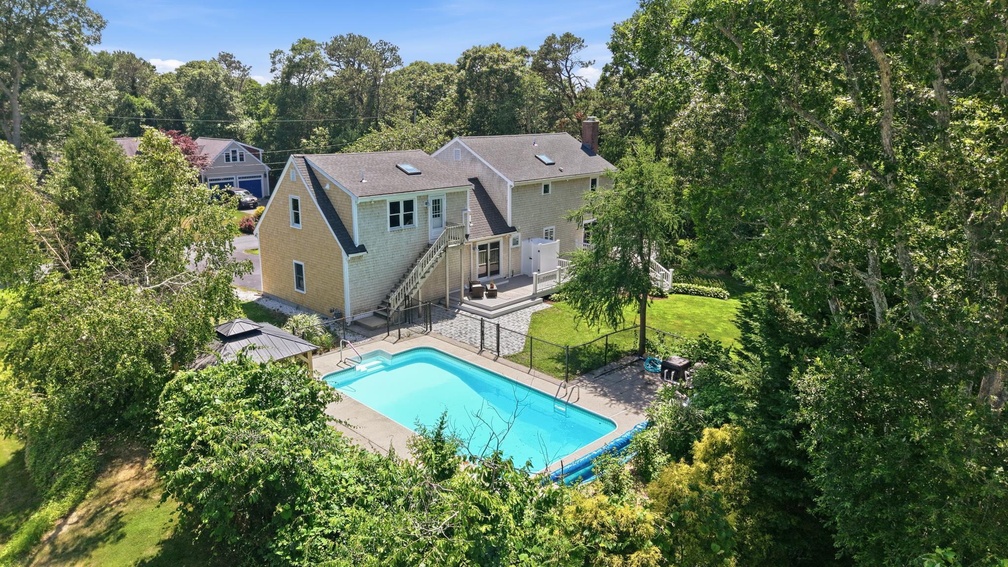 10 Old Colony Way South Yarmouth MA 02664