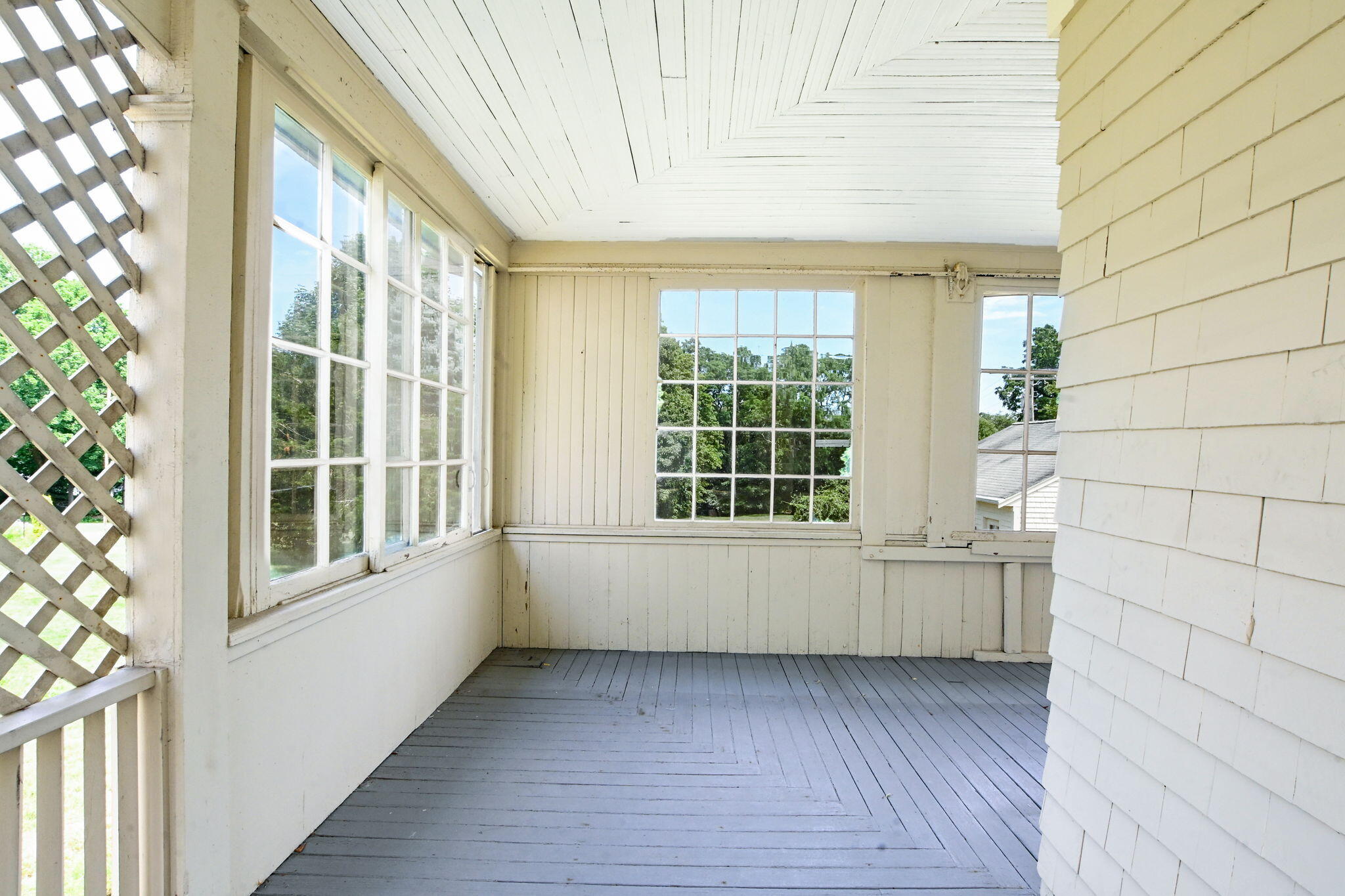 1067 Sandwich Road MA 02561
