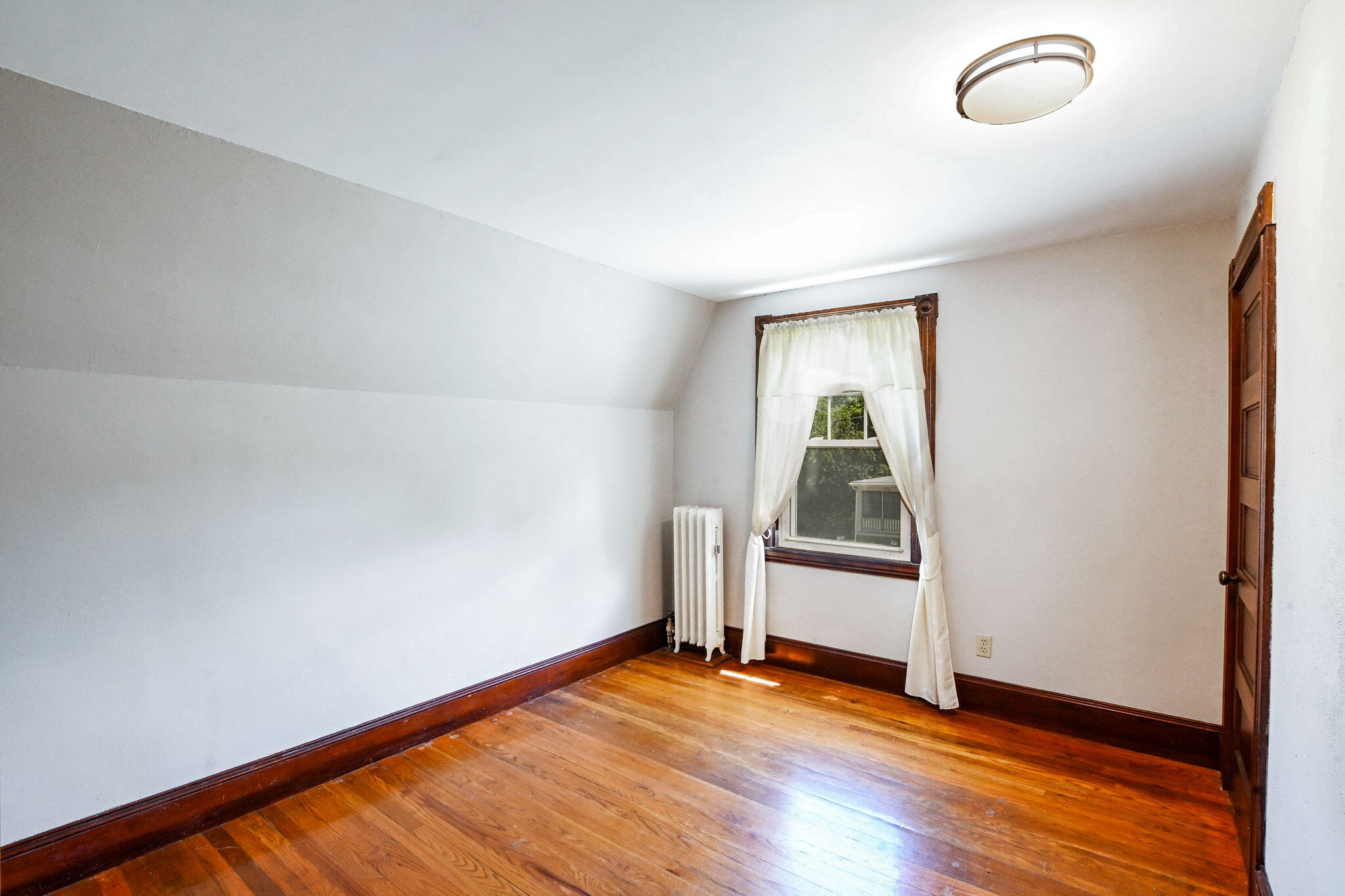 1067 Sandwich Road MA 02561