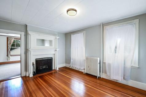 1067 Sandwich Road MA 02561