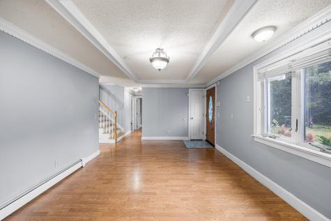 9 E Harbor Circle Teaticket MA 02536