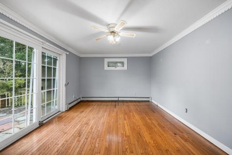 9 E Harbor Circle Teaticket MA 02536