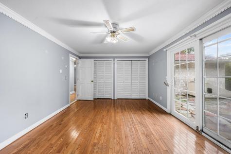 9 E Harbor Circle Teaticket MA 02536