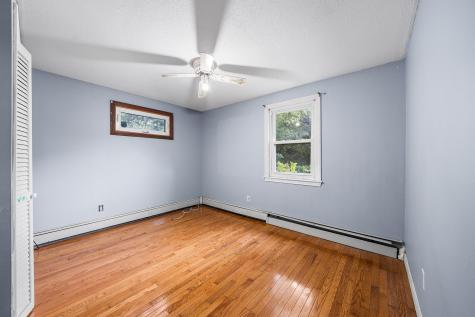 9 E Harbor Circle Teaticket MA 02536