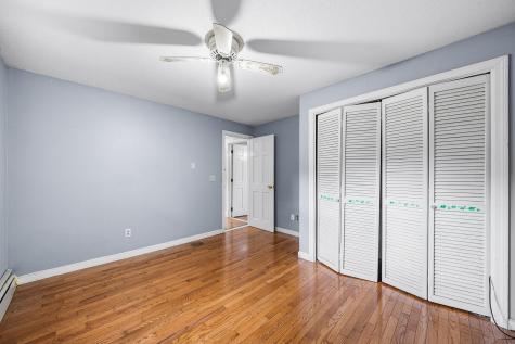 9 E Harbor Circle Teaticket MA 02536