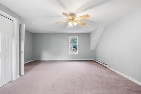 9 E Harbor Circle Teaticket MA 02536