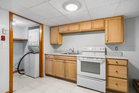 9 E Harbor Circle Teaticket MA 02536
