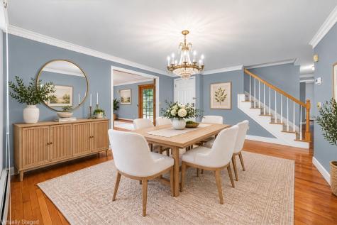 9 E Harbor Circle Teaticket MA 02536