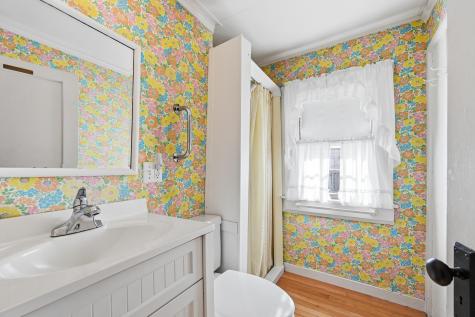 21 Nearmeadows Road Yarmouth MA 02673