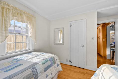 21 Nearmeadows Road Yarmouth MA 02673