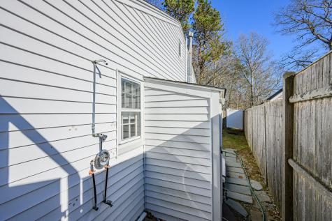 21 Nearmeadows Road Yarmouth MA 02673