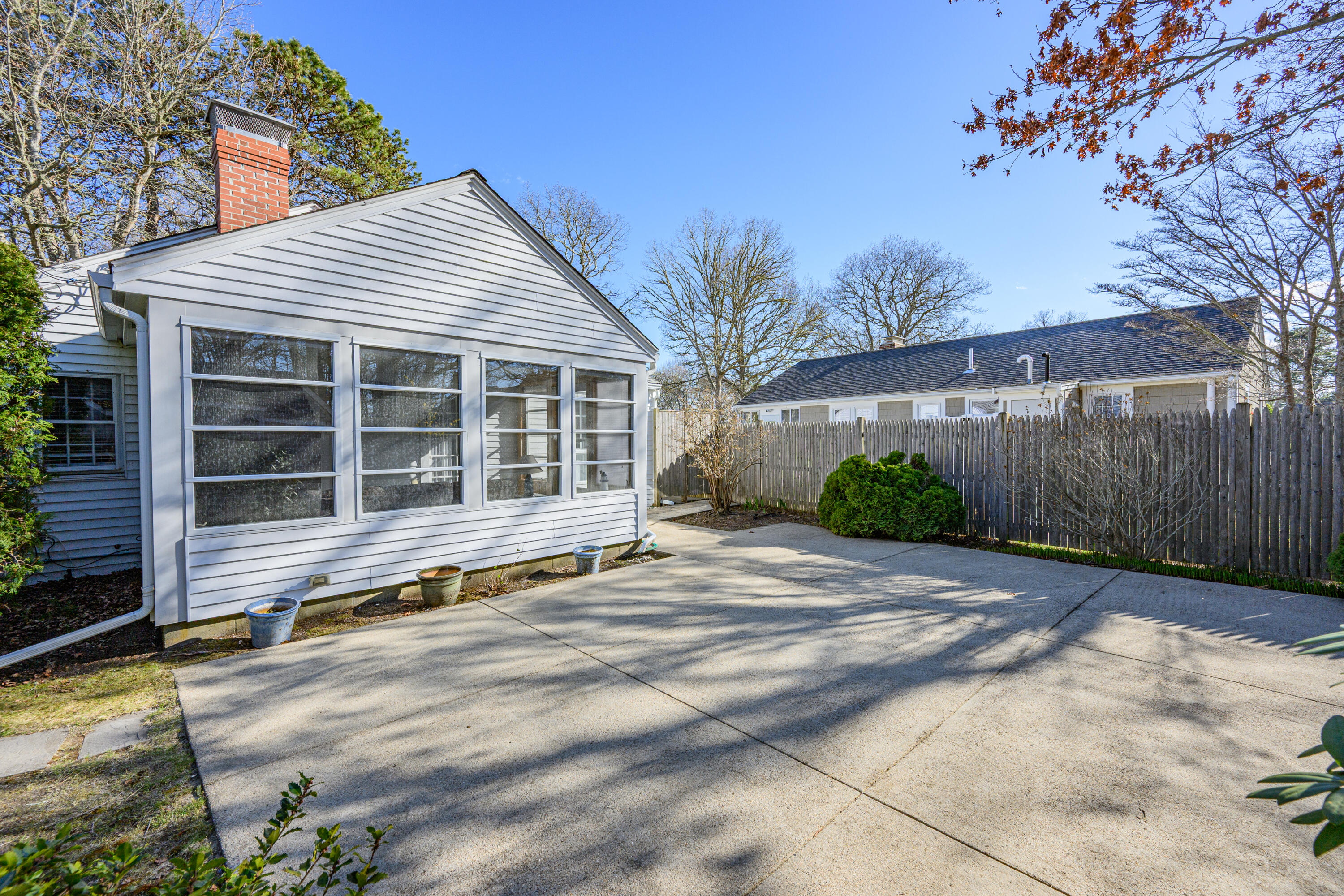 21 Nearmeadows Road Yarmouth MA 02673