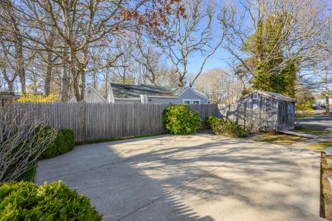 21 Nearmeadows Road Yarmouth MA 02673