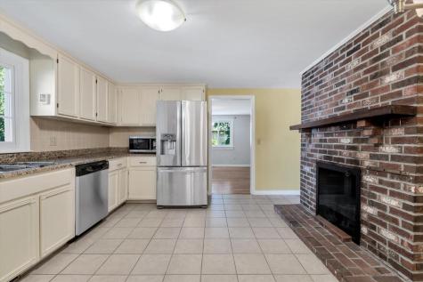 105 Captain Chase Road South Yarmouth MA 02664