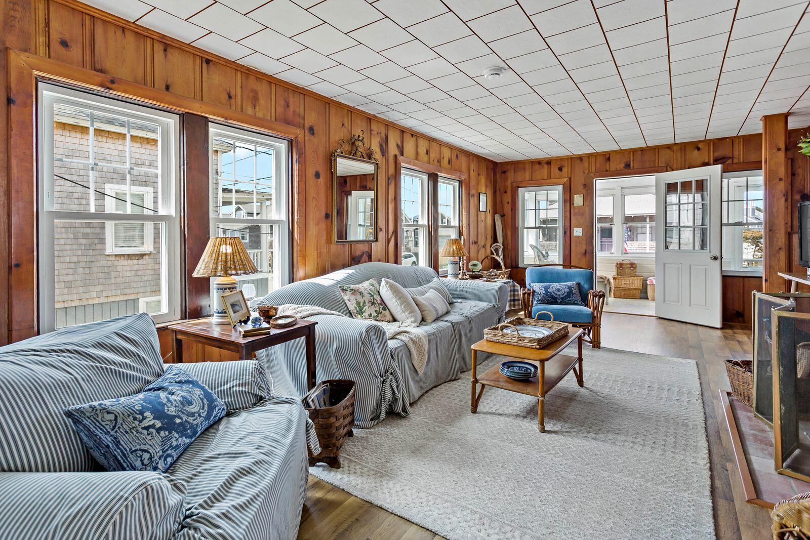 142 Silver Beach Avenue Falmouth MA 02556