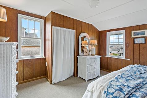 142 Silver Beach Avenue Falmouth MA 02556