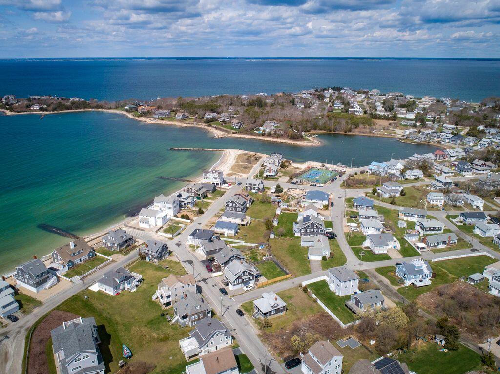 142 Silver Beach Avenue Falmouth MA 02556