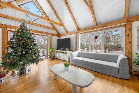 248 Great Neck Road Wareham MA 02571