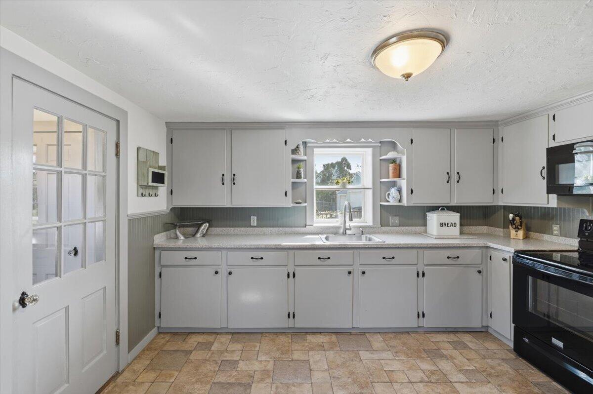 44 Brick Kiln Road East Falmouth MA 02536