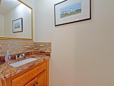 30 Norris Path Teaticket MA 02536