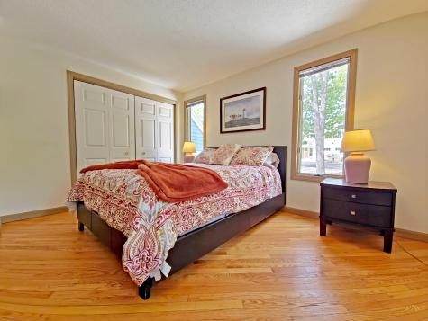 30 Norris Path Teaticket MA 02536