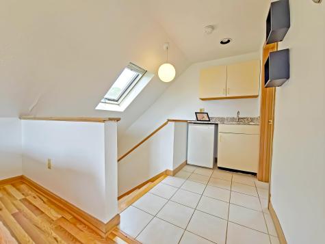 30 Norris Path Teaticket MA 02536