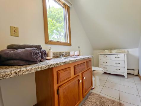 30 Norris Path Teaticket MA 02536