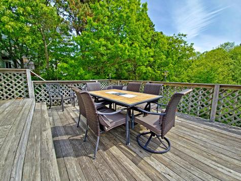 30 Norris Path Teaticket MA 02536