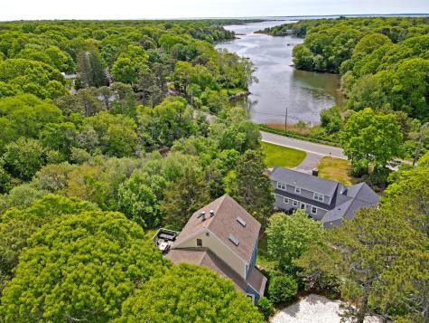 30 Norris Path Teaticket MA 02536