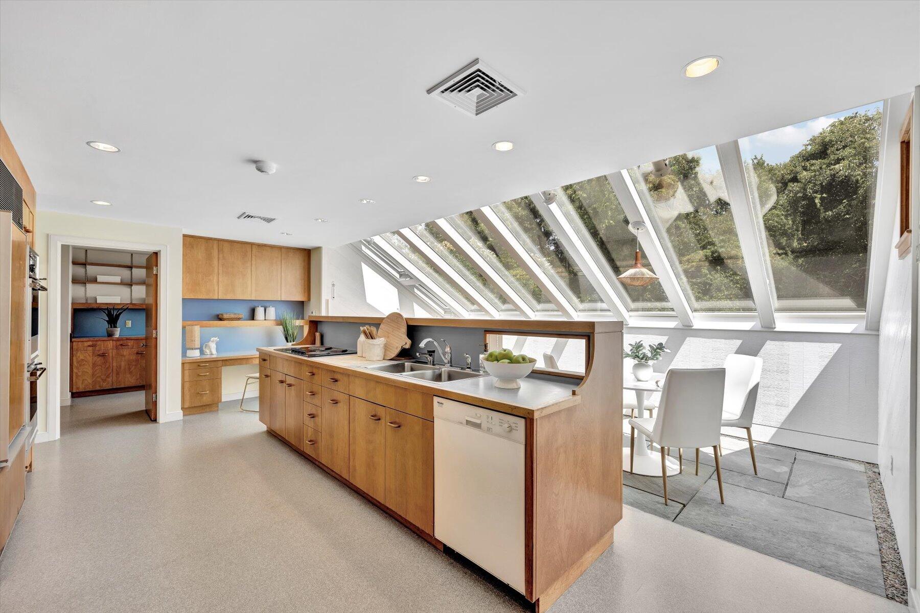 44 Carey Lane Falmouth MA 02540