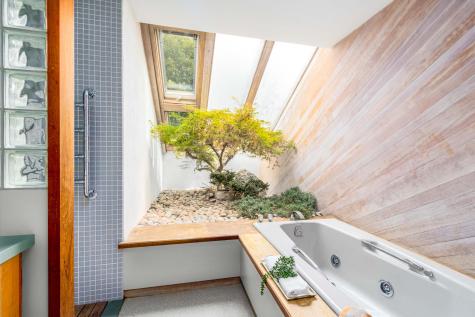44 Carey Lane Falmouth MA 02540