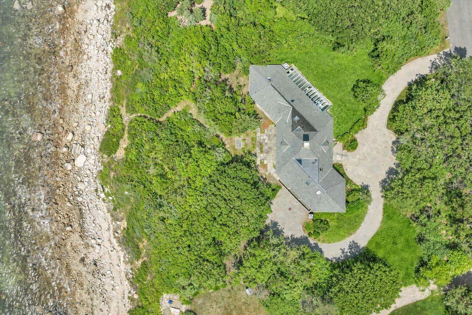 44 Carey Lane Falmouth MA 02540