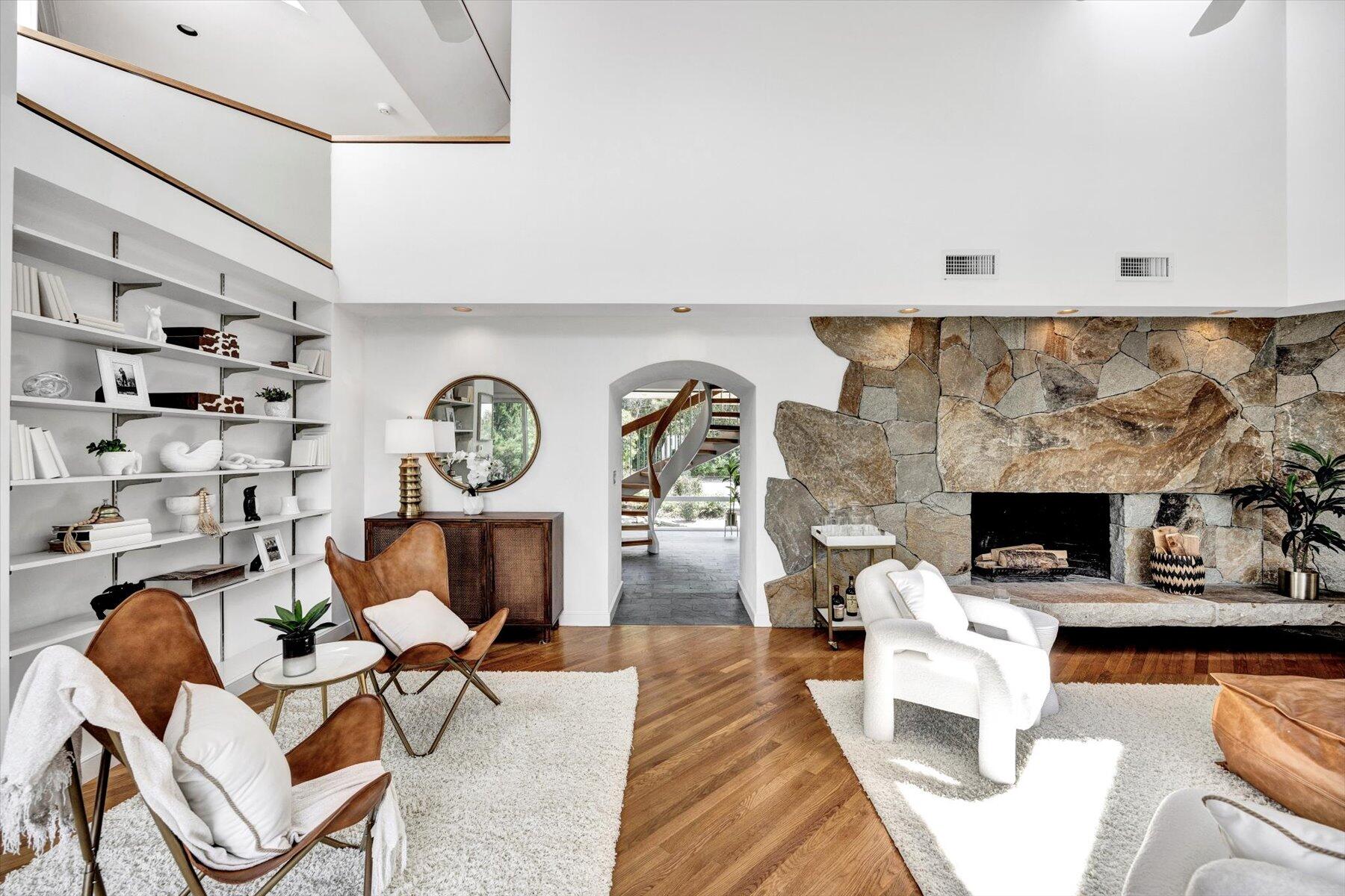 44 Carey Lane Falmouth MA 02540