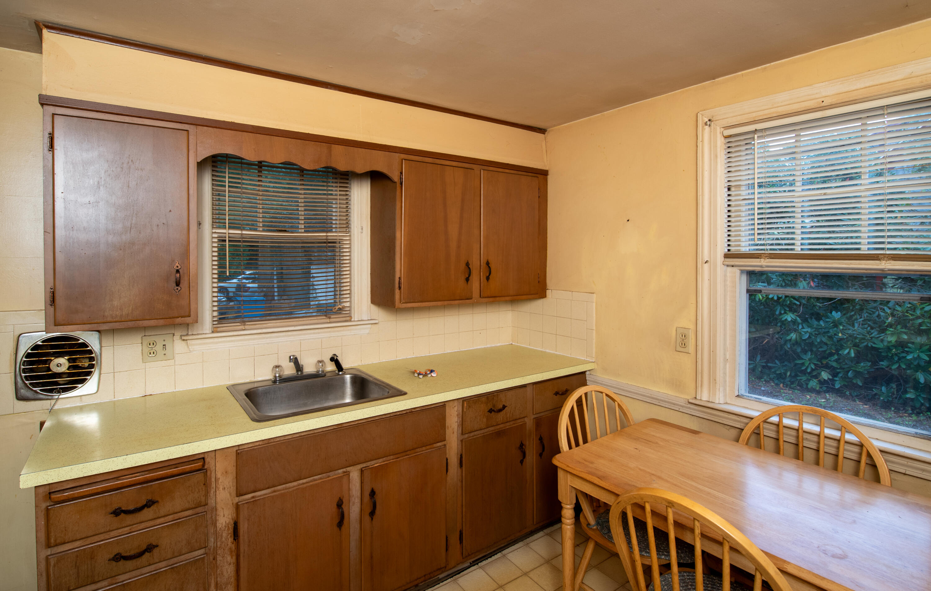 477 Teaticket Highway Falmouth MA 02540