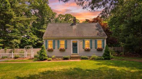 195 Knotty Pine Lane Barnstable MA 02632