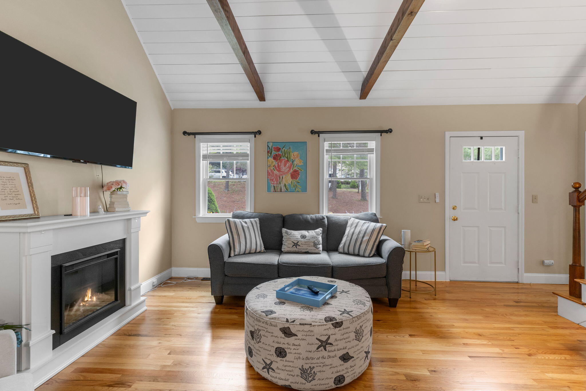 195 Knotty Pine Lane Centerville MA 02632
