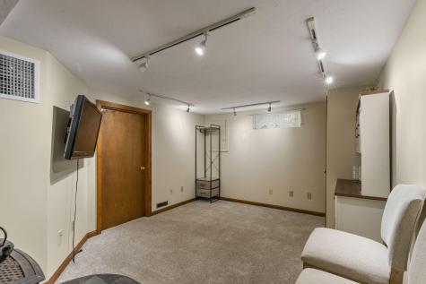 195 Knotty Pine Lane Barnstable MA 02632