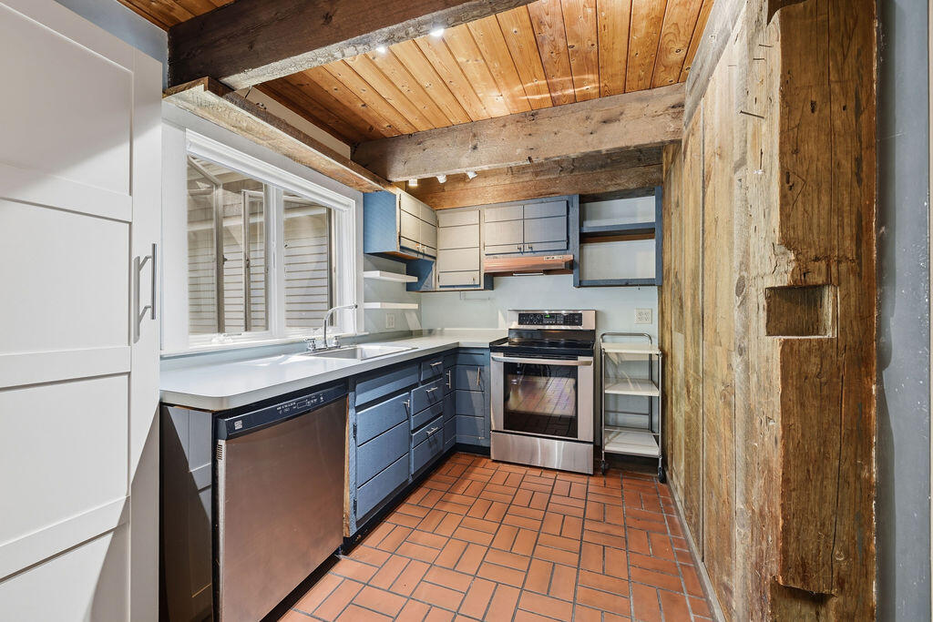 45 Old Paine Hollow Road Wellfleet MA 02667