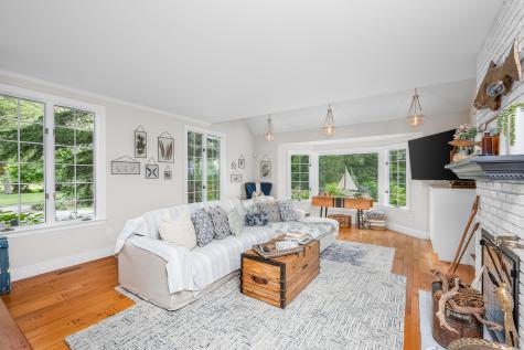 122 Stoney Cove Lane Barnstable MA 02630