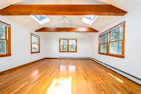 29 Carl Landi Circle Falmouth MA 02536