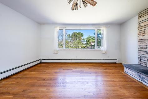 29 Carl Landi Circle Falmouth MA 02536