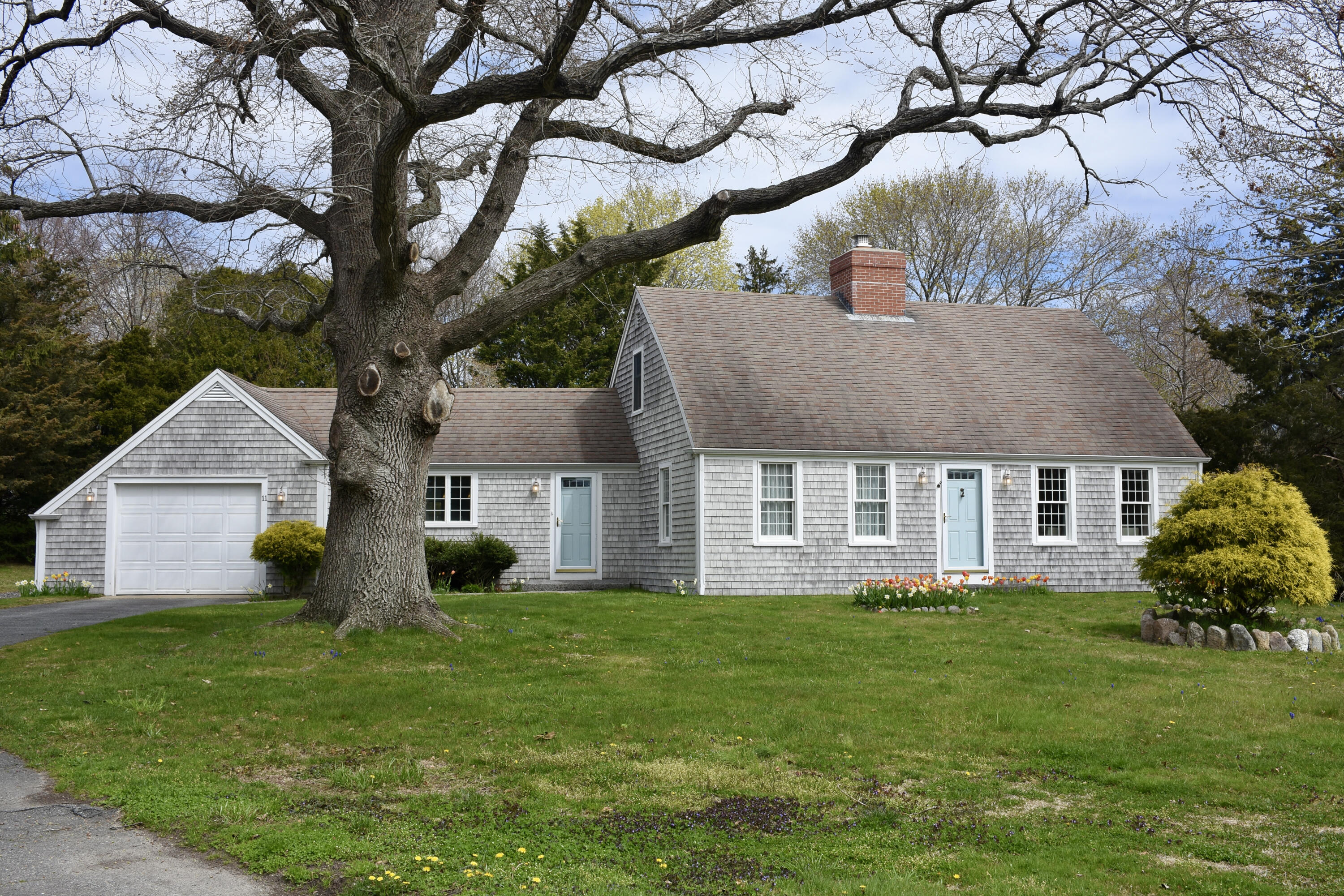 11 Beale Avenue Sandwich MA 02563