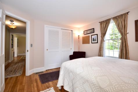 11 Beale Avenue Sandwich MA 02563
