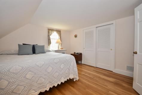 11 Beale Avenue Sandwich MA 02563