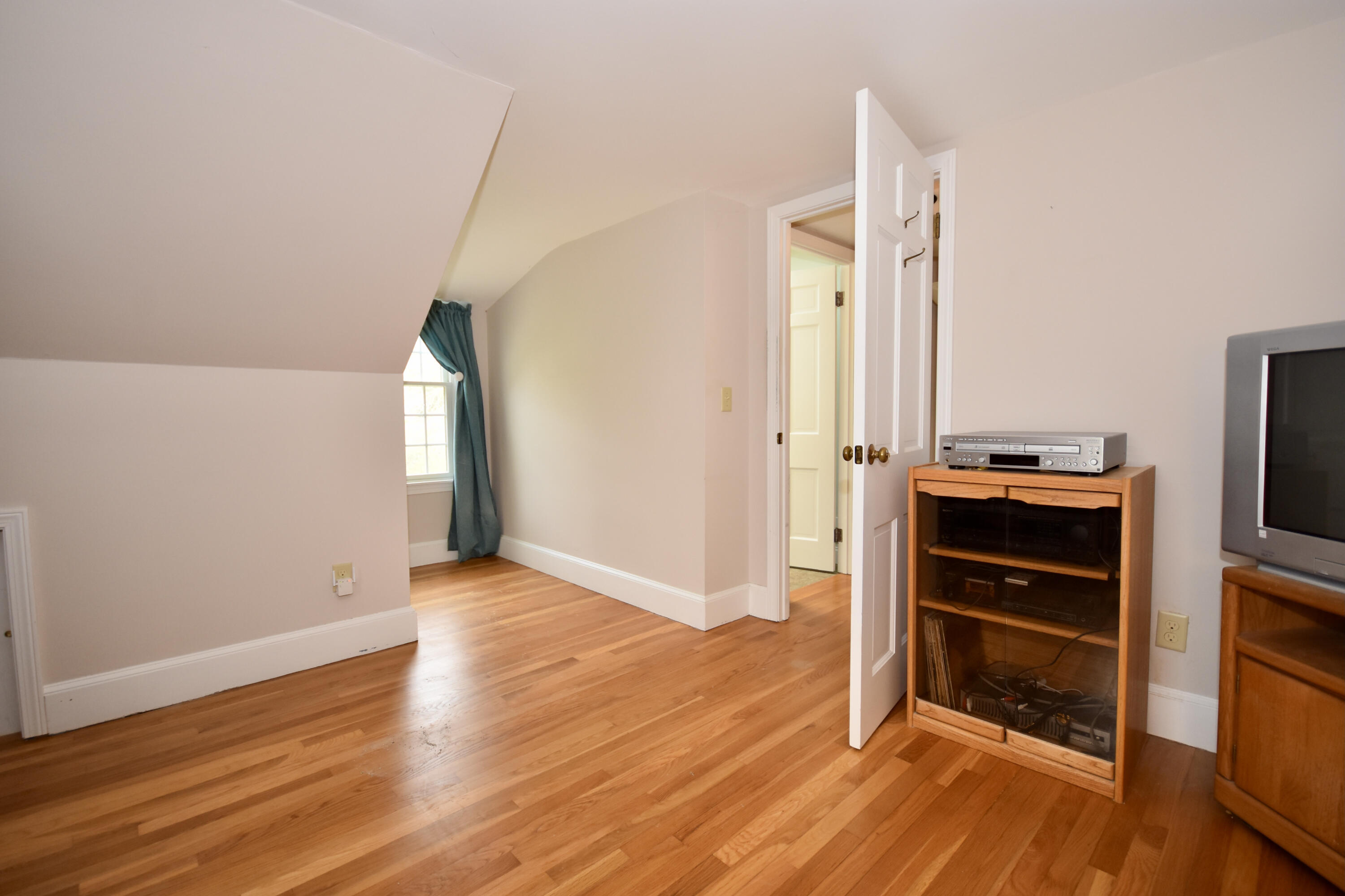 11 Beale Avenue Sandwich MA 02563